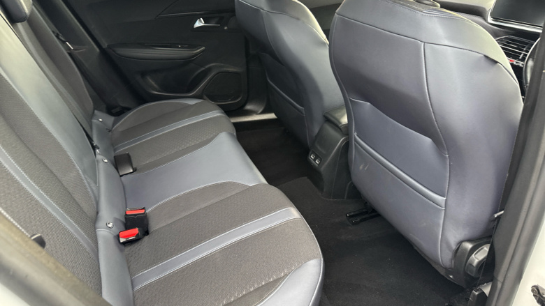 Peugeot 2008 1.2 PureTech 130 Allure Premium 5dr EAT8 Petrol Estate